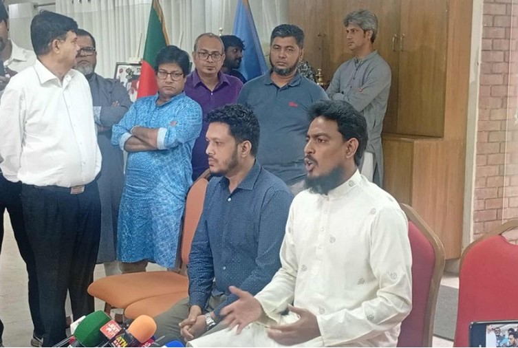 জুলাই সনদ বাস্তবায়নের প্রক্রিয়া অস্পষ্ট, আরও আলোচনা প্রয়োজন: আখতার হোসেন